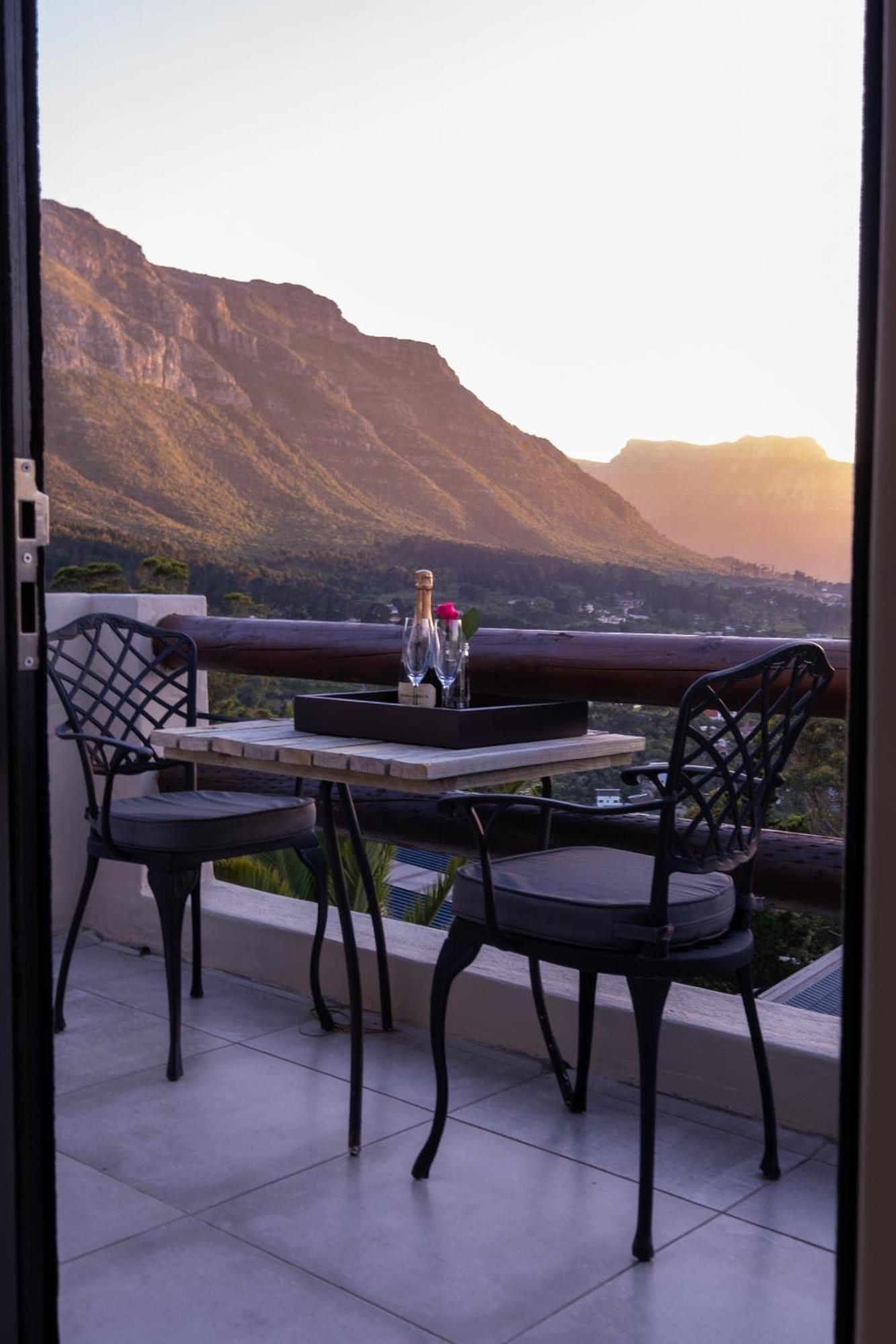 Dreamhouse Guest House Hout Bay Extérieur photo